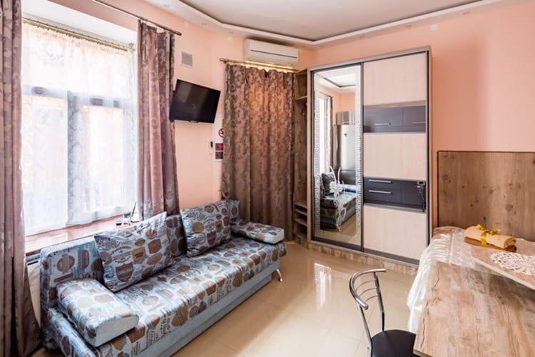 Apartment Svobody Lviv Bagian luar foto